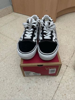 VANS NUEVAS TALLA 36