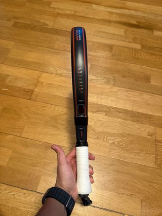 Pala NOX AT10 GENIUS 18K ALUM BY AGUSTIN TAPIA2025