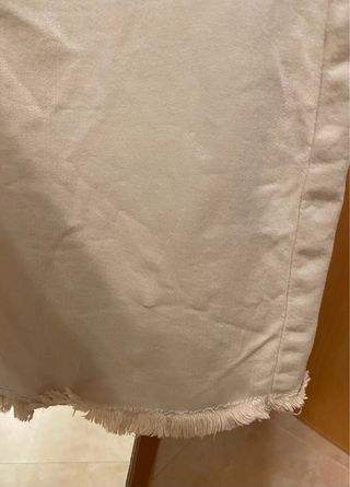 Pantalón Stradivarius Talla 34 Beige Modelo D78