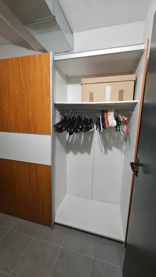 Vendo armario, en muy buen estado