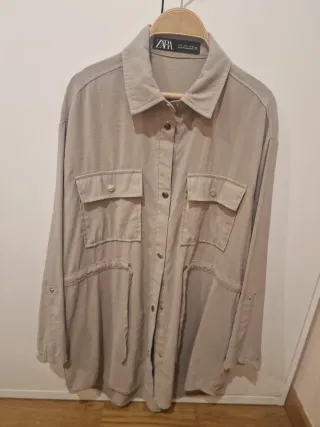 Sobrecamisa Zara Beige