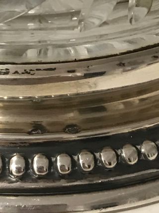 Jarra de cristal con base plata de ley