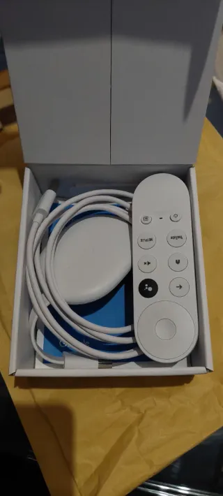 Chromecast con Google TV HD