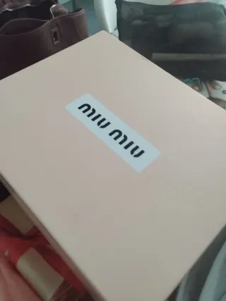 Bolso Miu Miu beige sin usar