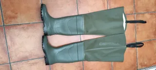 Botas de pesca altas verdes