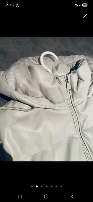 Chaleco largo acolchado beige