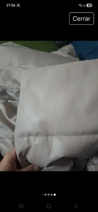 Chaleco largo acolchado beige