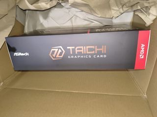 Tarjeta Gráfica ASROCK Taichi RX 9070 XT 16 GB