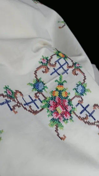 Tovaglietta da te'punto croce