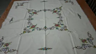 Tovaglietta da te'punto croce