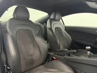 Audi TT Audi TT Coupé 1.8 TFSI S line edition