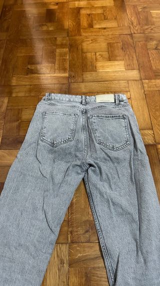 Pantalón Stradivarius gris D98