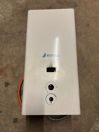 Calentador de gas butano Edesa