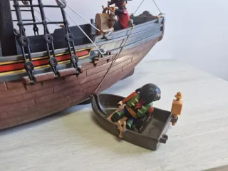 Barco Pirata Playmobil con Isla