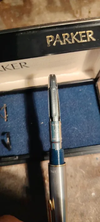 Elegante astuccio per penne Parker