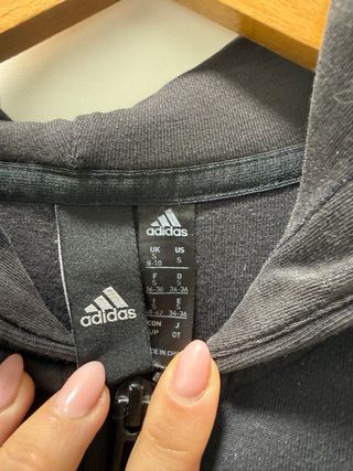 Felpa con cappuccio Adidas nera