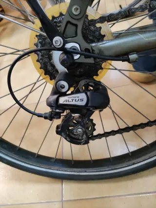 Bicicleta B-twin Doble Suspensión