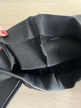 Pantalones efecto piel Tezenis negros