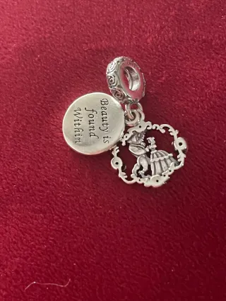 Charm Bella y Bestia Baile Disney