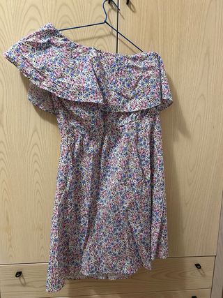 Vestido Mango floral talla M