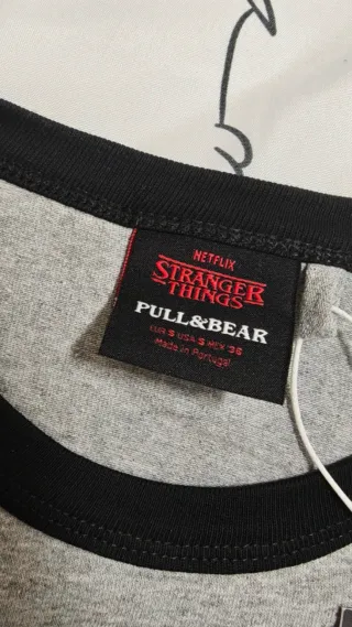 Camiseta Stranger Things Hellfire Club Pull&Bear