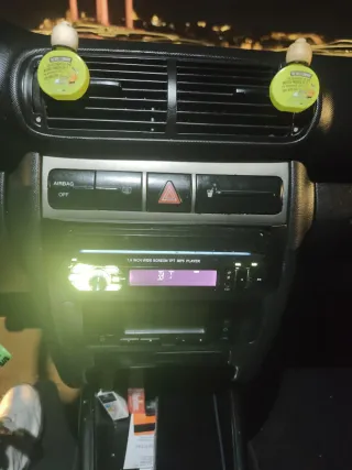 Radio Pantalla Táctil 7.8 Bluetooth USB/SD