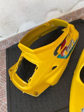 Kit Plásticos Yamaha BWS'R Originais Amarelo
