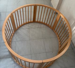 Parque infantil madera redondo