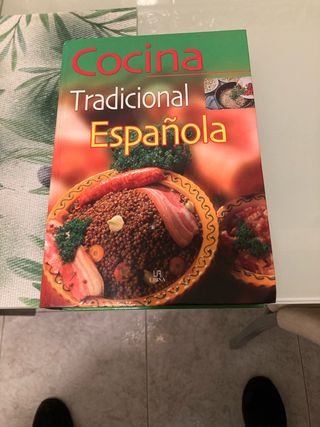 Libro Tradicional Española