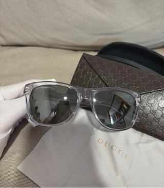 Gafas de sol Gucci grises y marrones