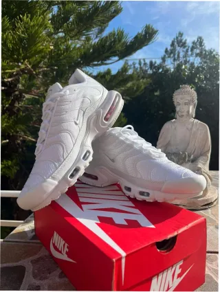 Nike Air Max Plus TN Blancas Talla 37.5