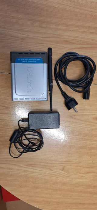 Punto de Acceso D-Link DWL-2200AP 2.4GHz PoE