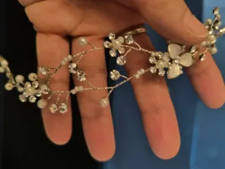 Tiara Novia Cristales y Flores Nacaradas Edenly