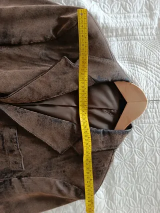 Chaqueta de ante marrón