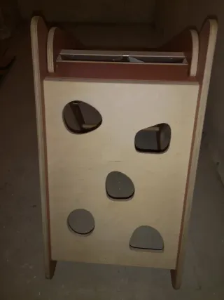 Tobogán infantil de madera