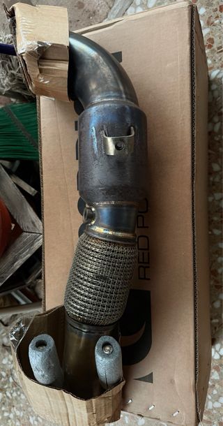 Downpipe Catalizada Scorpion Focus Mk4