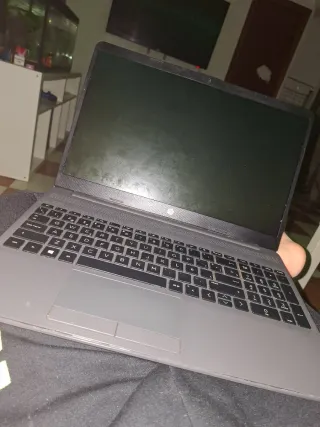 Portatil hp (averiado)