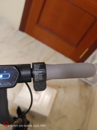 Monopatín eléctrico Segway Ninebot casi nuevo