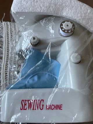 Máquina de Coser Dos en Uno