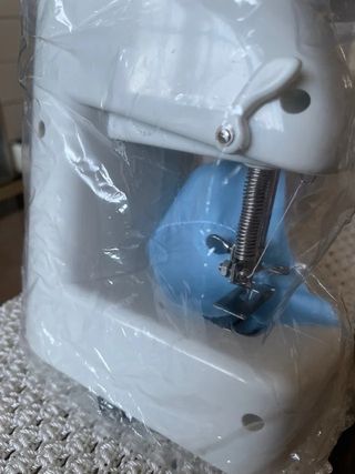 Máquina de Coser Dos en Uno