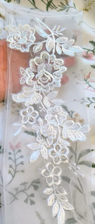 Guantes de novia bordados