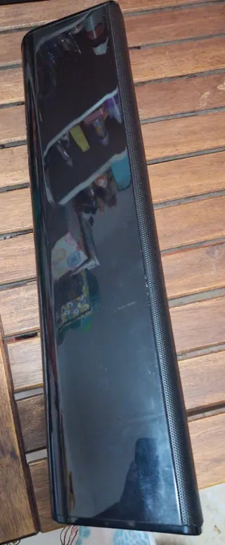 Barra de Sonido Creative Stage Air V2 Compacta