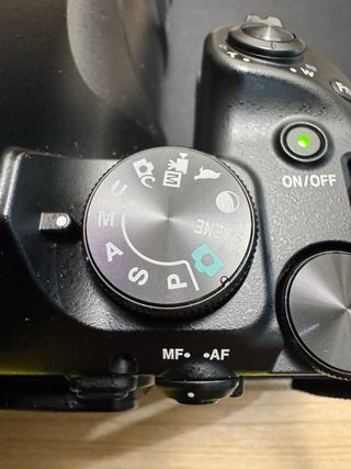 Cámara Nikon COOLPIX P1100