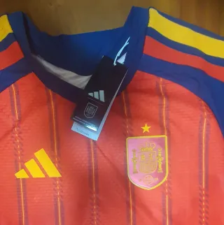 Camiseta Adidas España Talla XL (Edicion Plauer)
