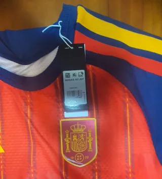 Camiseta Adidas España Talla XL (Edicion Plauer)