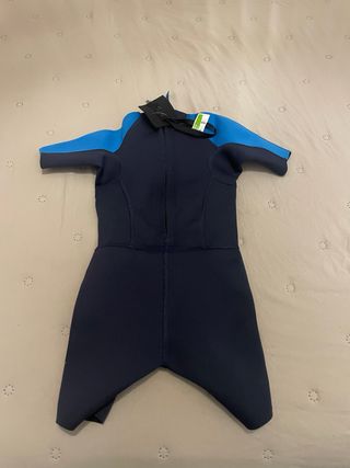 Neopreno Olaian 4 años niño Nuevo