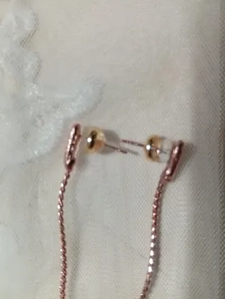 Pendientes largos con circonitas