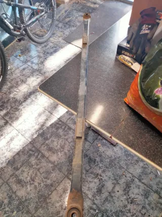 Barra Panhard Jeep WH