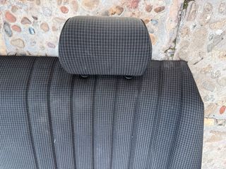 Banco trasero Mercedes 190 W201 con reposacabezas
