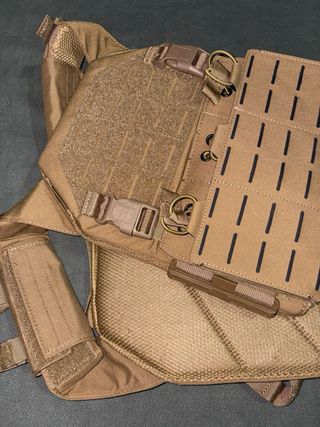 Portaplacas Militar Táctico